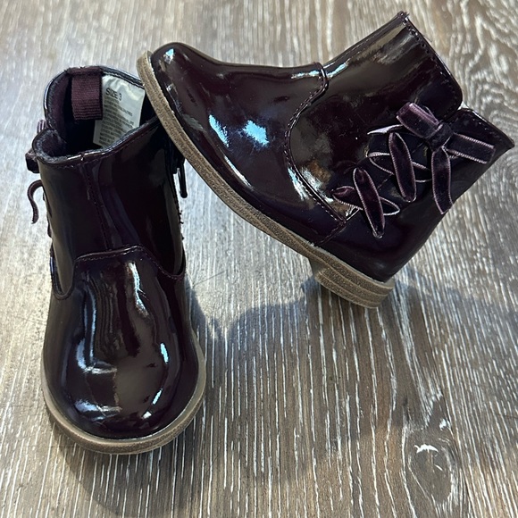 Other - Kids Glossy Purple Ankle Boots